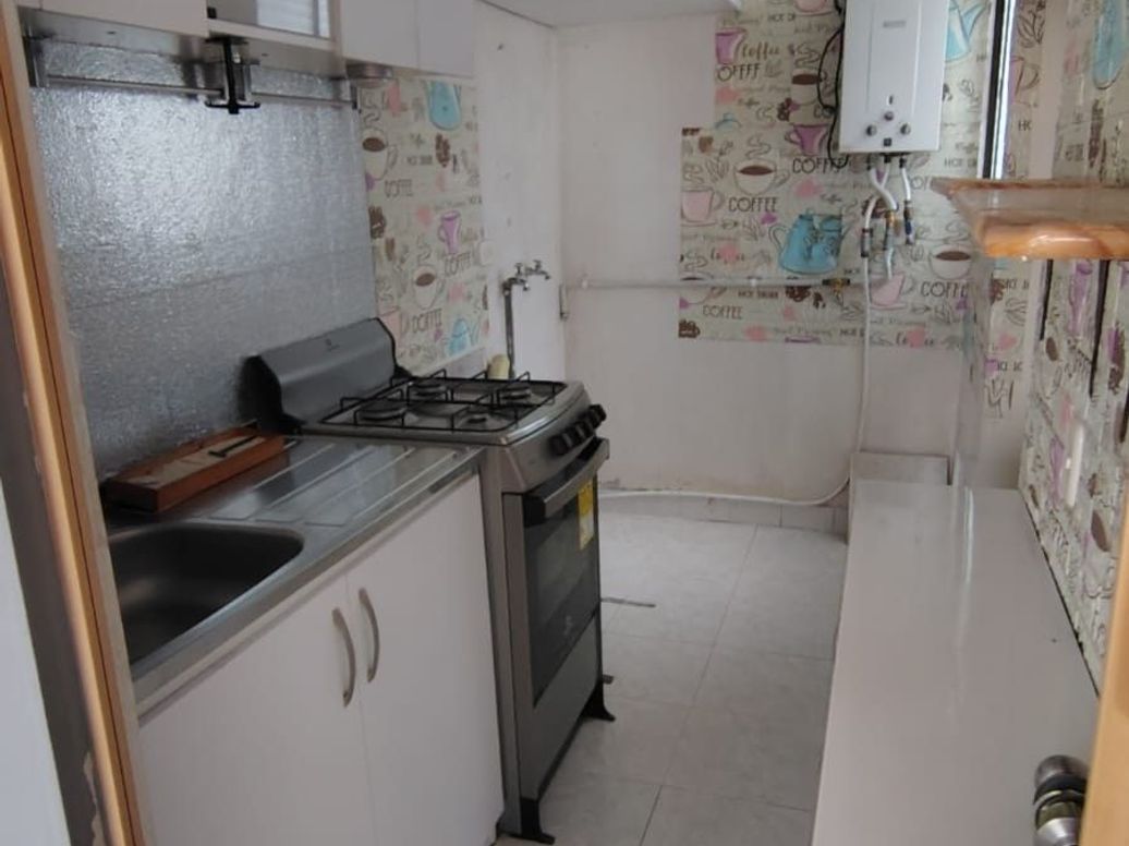 Apartamento de 3 alcobas en venta en Madelena I Y Ii, Bogotá, 46 m² · foto 4 de 16