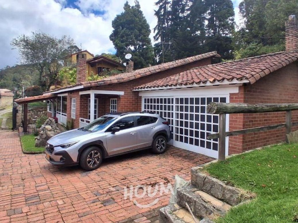 Casa de 3 alcobas en venta en San Isidro, Bogotá, 270 m² · foto 4 de 20