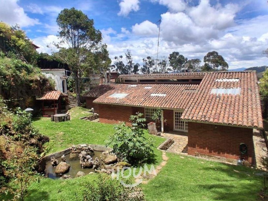 Casa de 3 alcobas en venta en San Isidro, Bogotá, 270 m² · foto 9 de 20