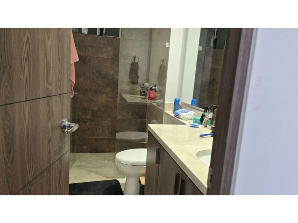 Apartamento de 3 alcobas en venta en La Esperanza, Bogotá, 140 m² · foto 19 de 20