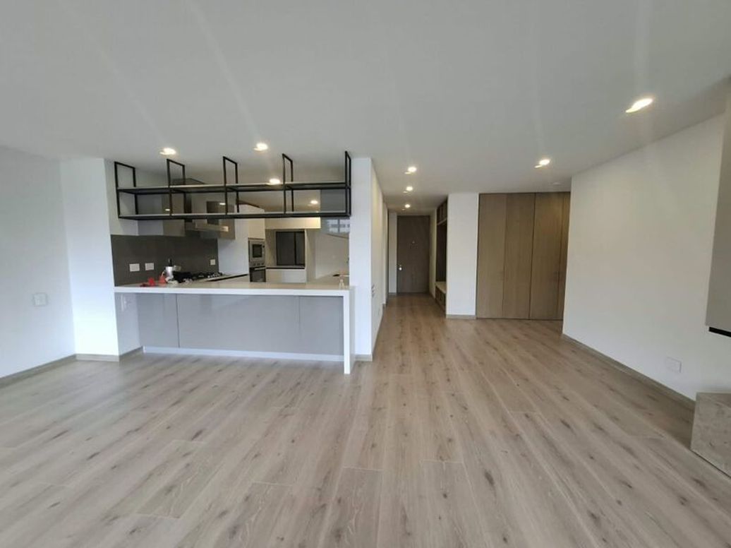 Apartamento de 3 alcobas en venta en La Esperanza Norte, Bogotá, 177 m² · foto 20 de 20