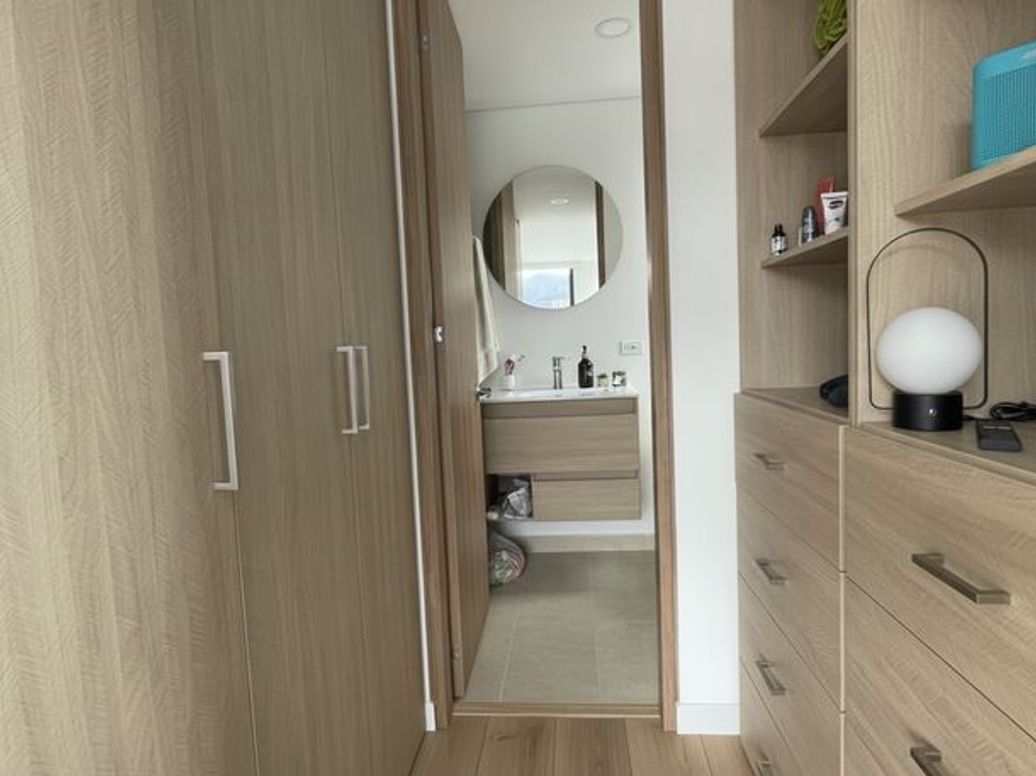 Apartamento de 2 alcobas en venta en San Miguel, Bogotá, 63 m² · foto 8 de 20