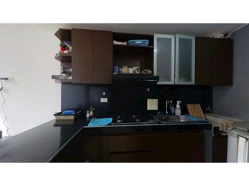 Apartamento de 3 alcobas en venta en San Antonio Norte, Bogotá, 51 m² · foto 4 de 10