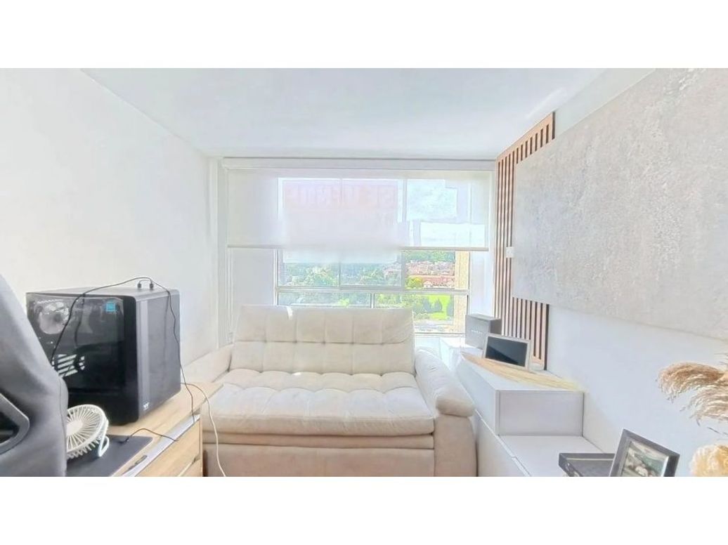 Apartamento de 1 alcoba en venta en Usaquén, Bogotá, 35 m² · foto 3 de 10