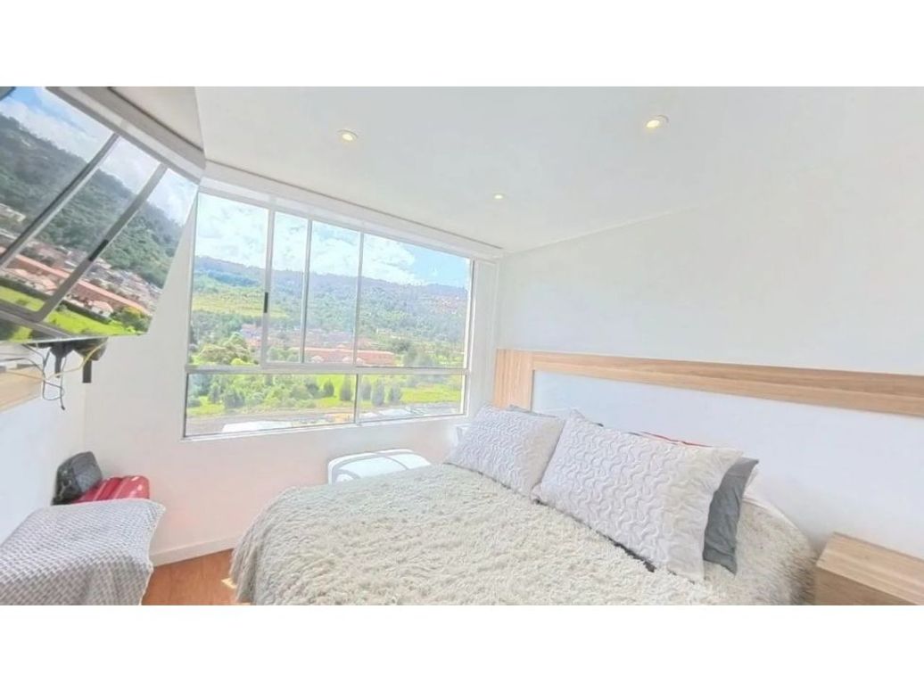 Apartamento de 1 alcoba en venta en Usaquén, Bogotá, 35 m² · foto 8 de 10