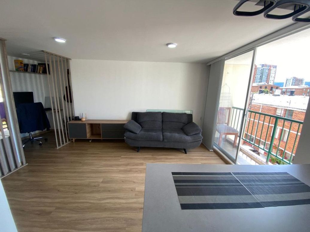 Apartamento de 2 alcobas en venta en Portales Del Norte, Bogotá, 77 m² · foto 6 de 20