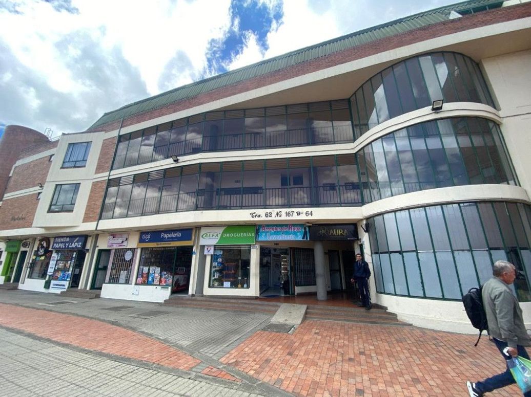 Apartamento de 2 alcobas en venta en Portales Del Norte, Bogotá, 77 m² · foto 2 de 20