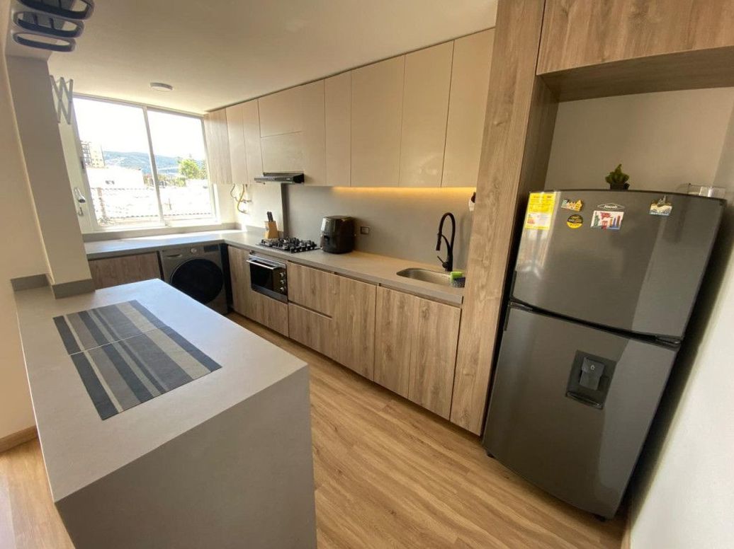 Apartamento de 2 alcobas en venta en Portales Del Norte, Bogotá, 77 m² · foto 10 de 20