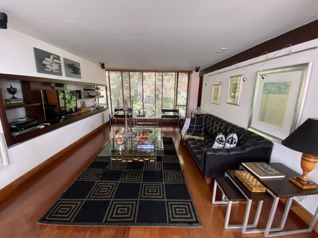 Apartamento de 3 alcobas en venta en El Refugio, Bogotá, 492 m² · foto 3 de 20