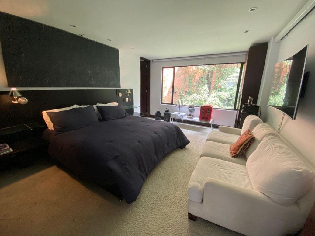 Apartamento de 3 alcobas en venta en El Refugio, Bogotá, 492 m² · foto 7 de 20