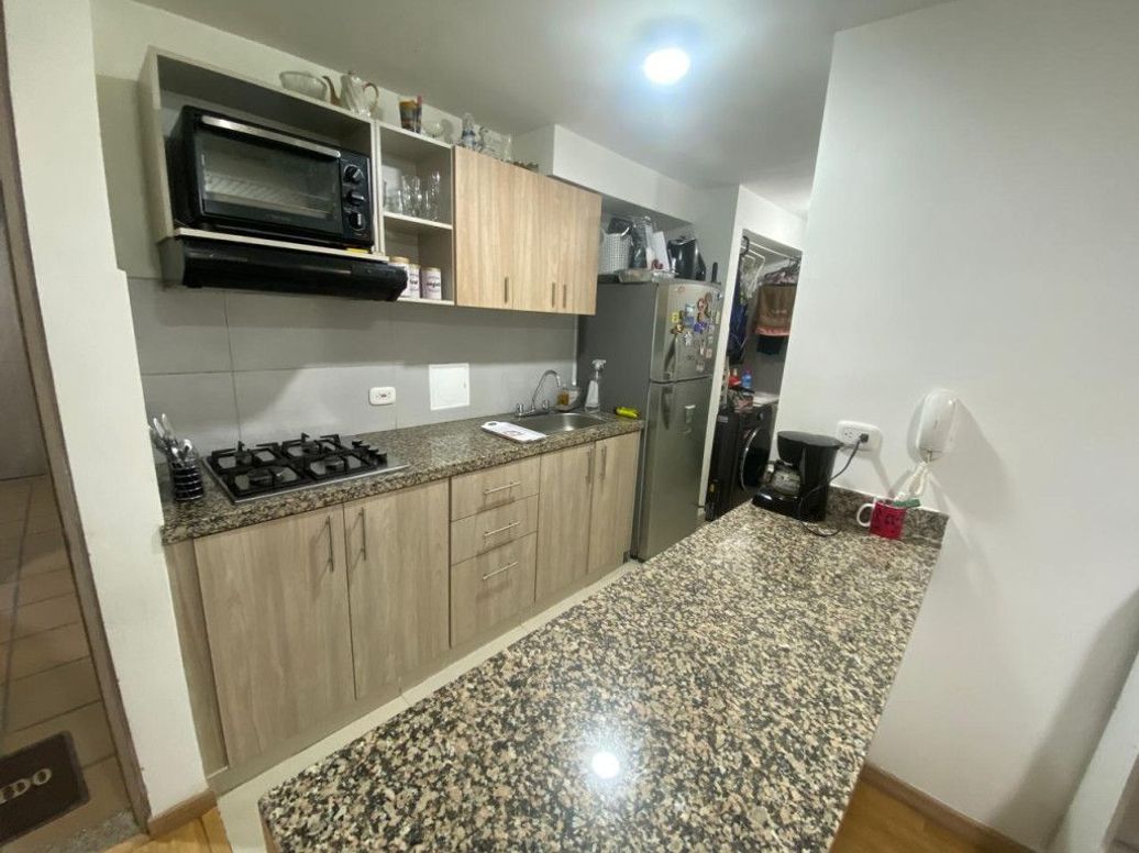 Apartamento de 3 alcobas en venta en Campo Alegre, Bogotá, 55 m² · foto 12 de 20