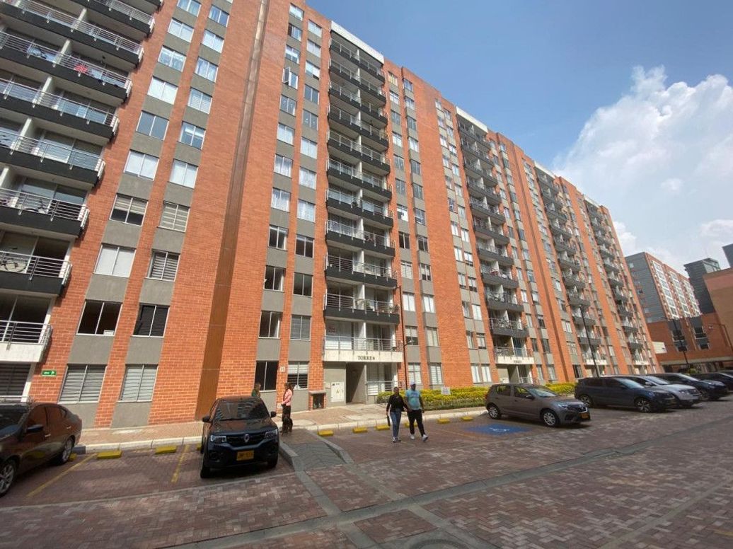Apartamento de 3 alcobas en venta en Campo Alegre, Bogotá, 55 m² · foto 3 de 20