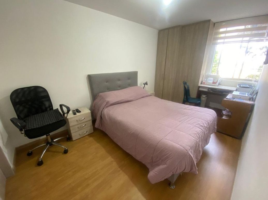 Apartamento de 3 alcobas en venta en Campo Alegre, Bogotá, 55 m² · foto 16 de 20