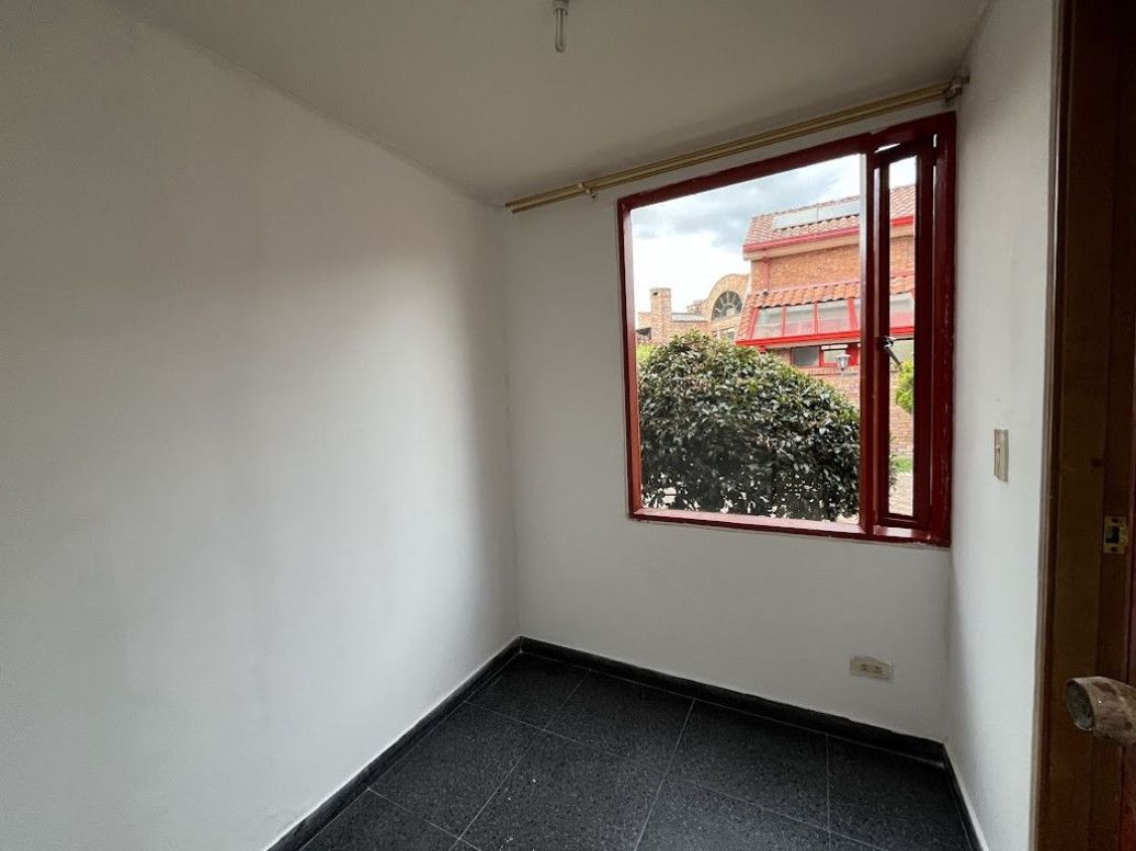 Casa de 4 alcobas en venta en San José De Bavaria, Bogotá, 145 m² · foto 9 de 20