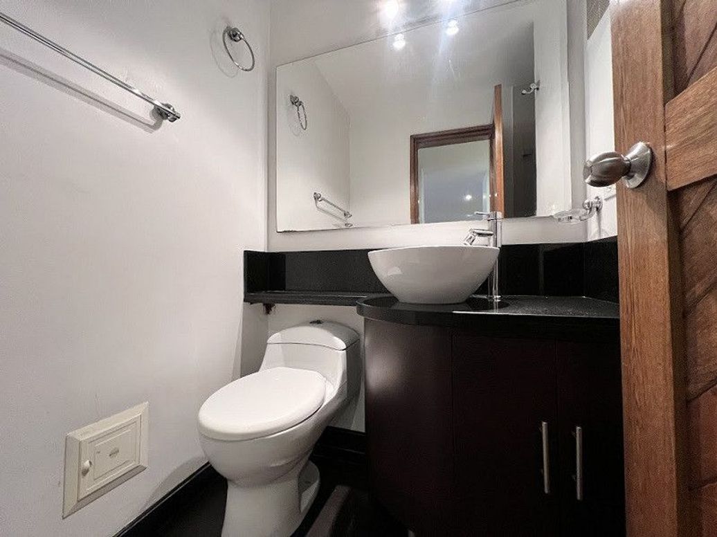 Apartamento de 2 alcobas en venta en Las Acacias, Bogotá, 125 m² · foto 16 de 20