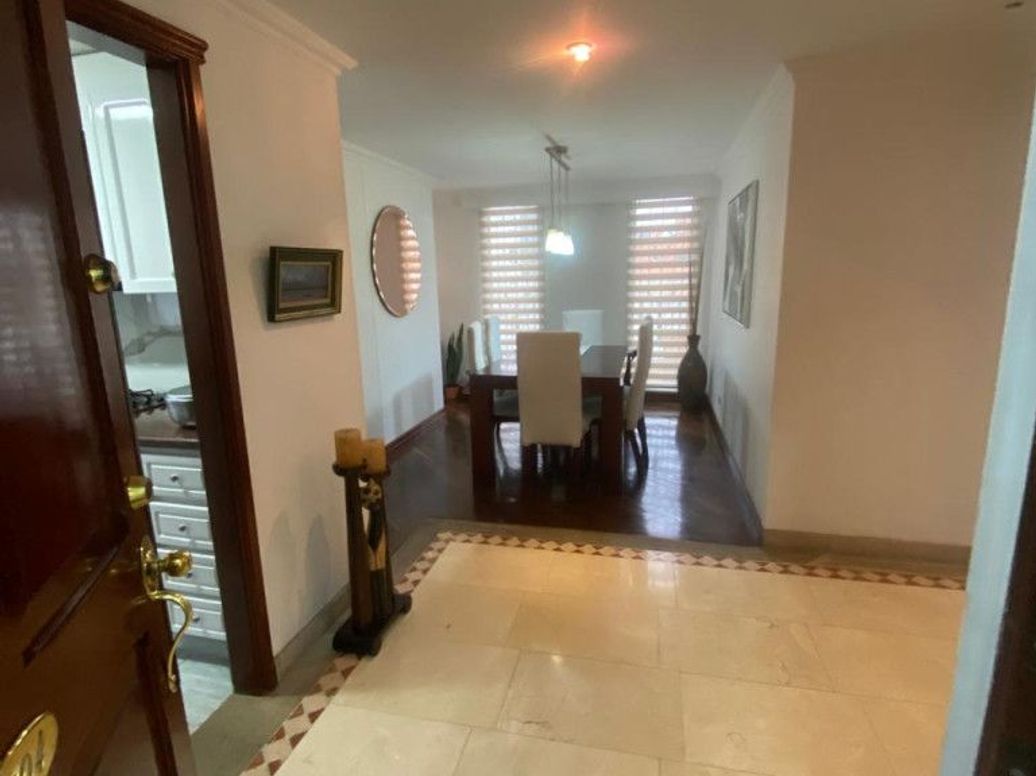 Apartamento de 3 alcobas en venta en A.S.D., Bogotá, 173 m² · foto 3 de 20