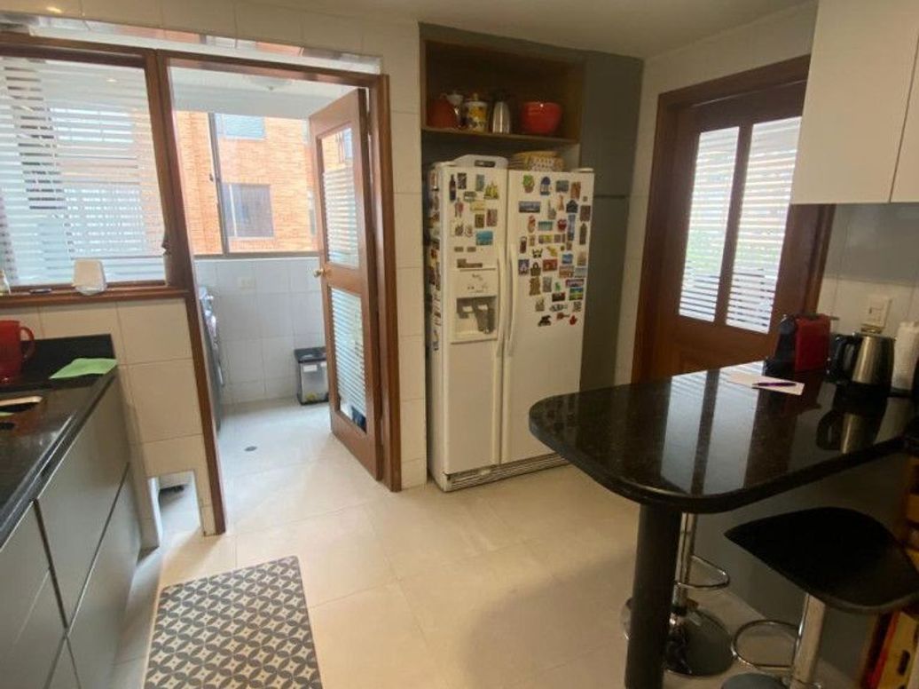 Apartamento de 3 alcobas en venta en Cr. El Bosque, Bogotá, 193 m² · foto 11 de 20