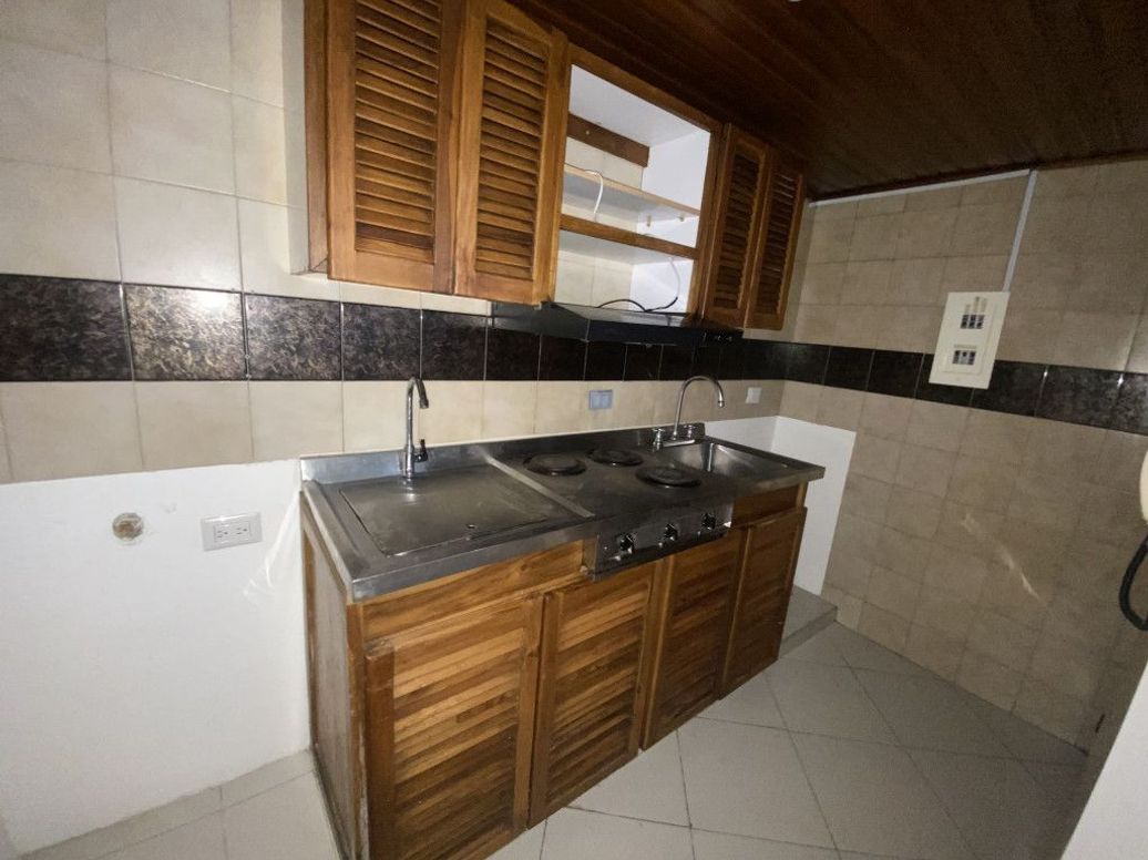 Apartamento de 2 alcobas en venta en Banco Central, Bogotá, 55 m² · foto 6 de 20