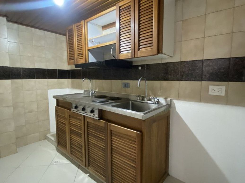 Apartamento de 2 alcobas en venta en Banco Central, Bogotá, 55 m² · foto 10 de 20