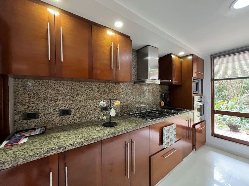 Casa de 4 alcobas en venta en Casa Blanca Suba, Bogotá, 287 m² · foto 8 de 20