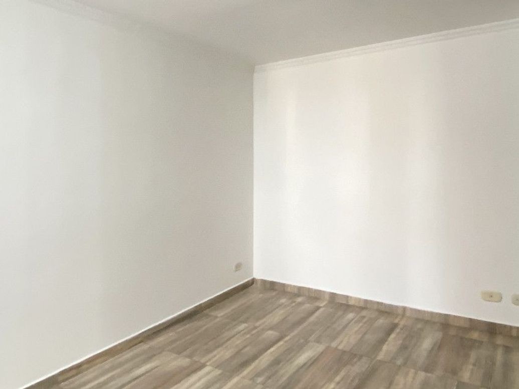 Apartamento de 3 alcobas en venta en A.S.D., Bogotá, 53 m² · foto 19 de 20