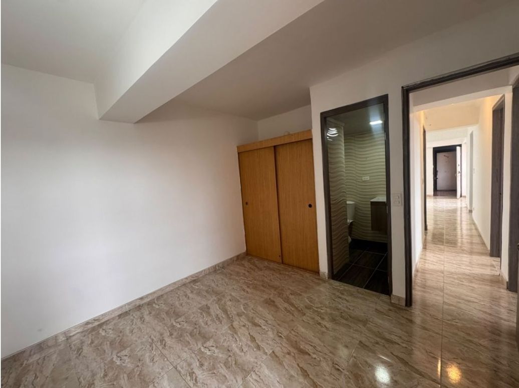 Apartamento de 3 alcobas en venta en Centro Fontibon, Bogotá, 67 m² · foto 13 de 18