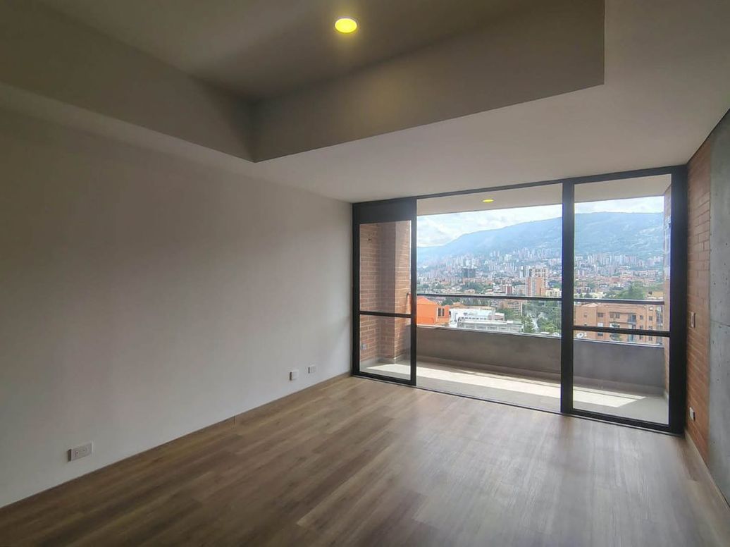 Apartamento en Arriendo o venta en Loma Del Barro, Comuna 7, Envigado en Loma Del Barro
