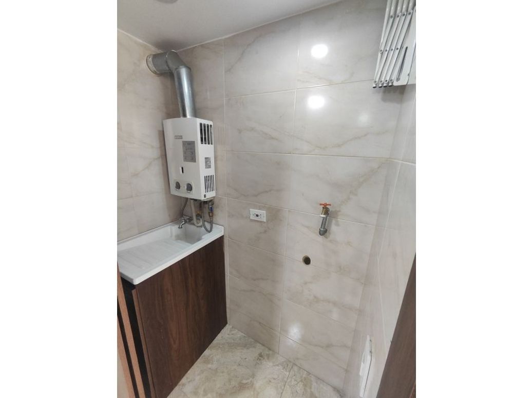Apartamento de 2 alcobas en venta en Primavera Occidental, Bogotá, 32 m² · foto 3 de 19