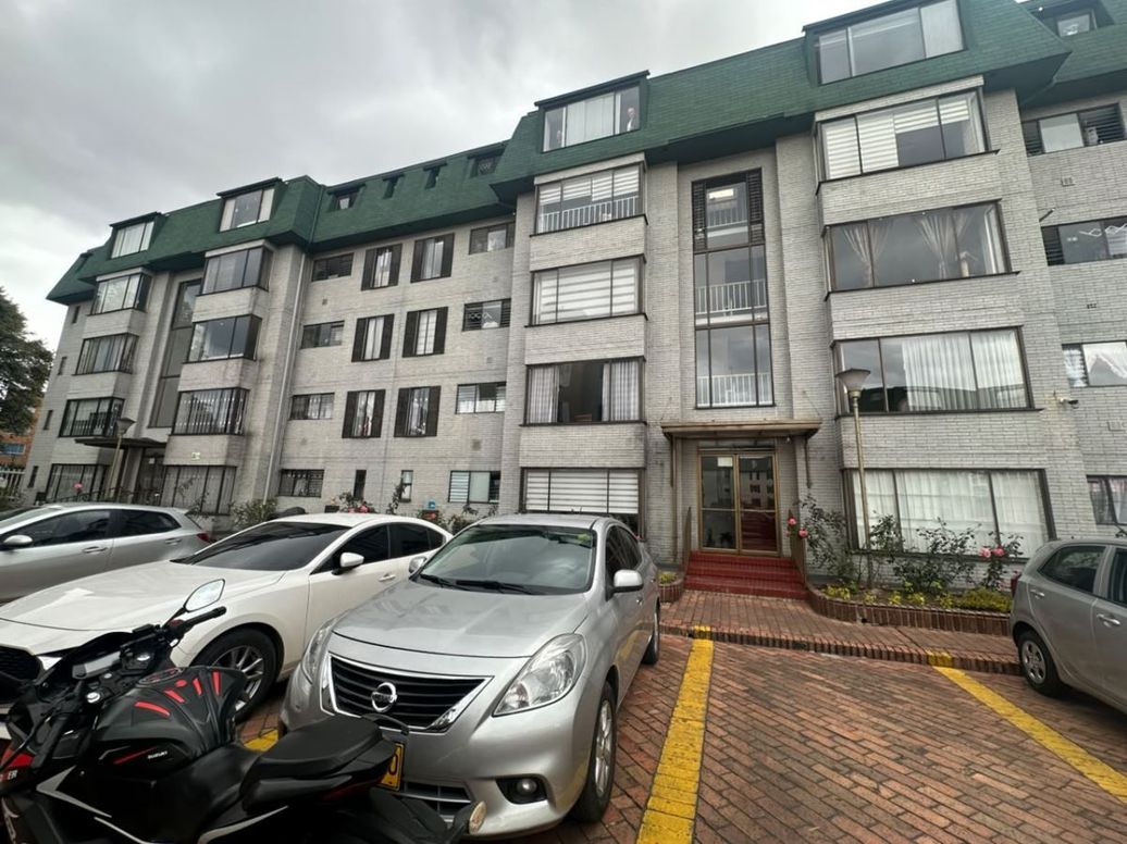 Apartamento de 3 alcobas en venta en Metropolis, Bogotá, 91 m² · foto 2 de 15