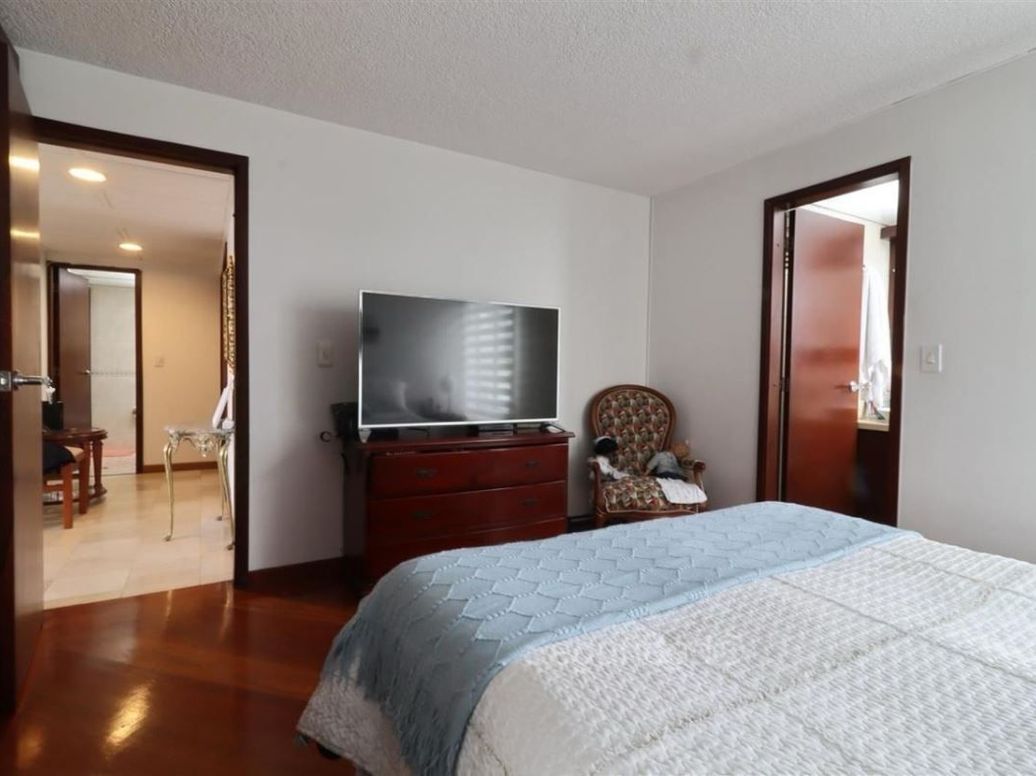 Apartamento de 3 alcobas en venta en Metropolis, Bogotá, 91 m² · foto 10 de 15