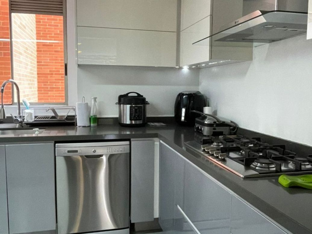Apartamento de 3 alcobas en venta en Mónaco, Bogotá, 169 m² · foto 10 de 20