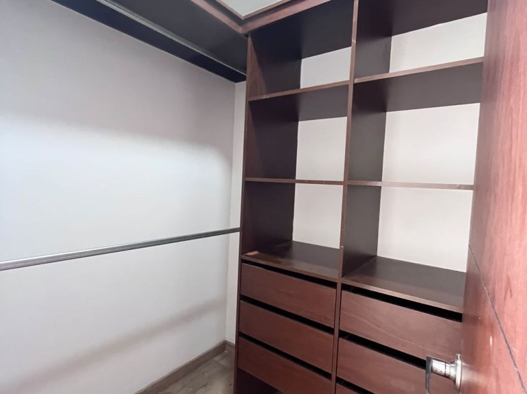 Apartamento de 1 alcoba en arriendo en María Cristina, Bogotá, 55 m² · foto 11 de 17