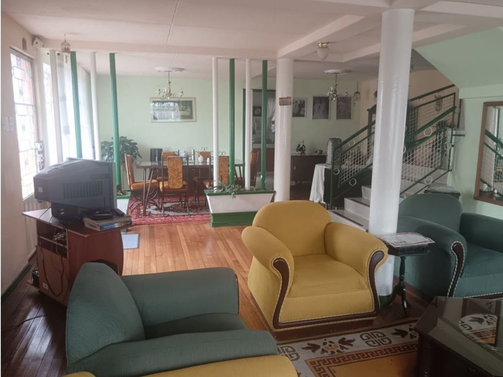 Casa de 5 alcobas en venta en José Joaquín Vargas, Bogotá, 195 m² · foto 5 de 15