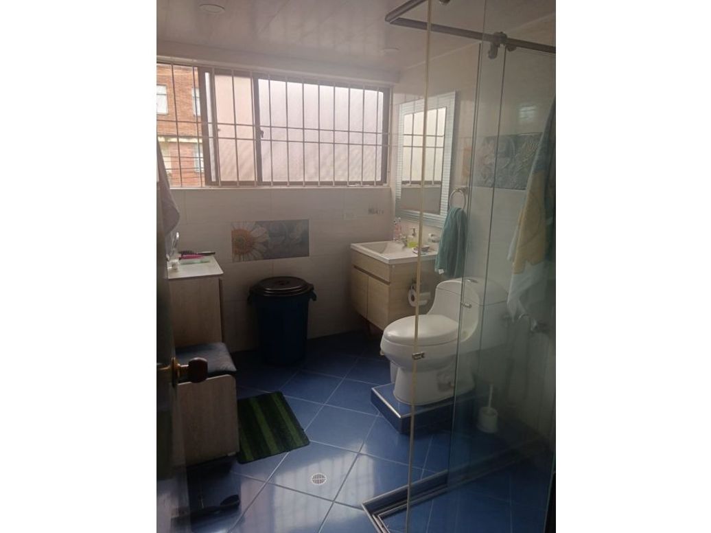 Casa de 5 alcobas en venta en José Joaquín Vargas, Bogotá, 195 m² · foto 7 de 15