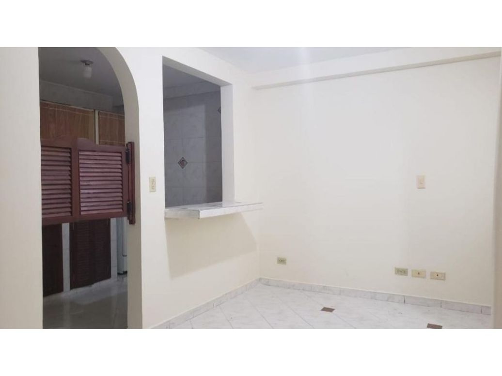 Casa de 6 alcobas en venta en Galerías, Bogotá, 225 m² · foto 2 de 20