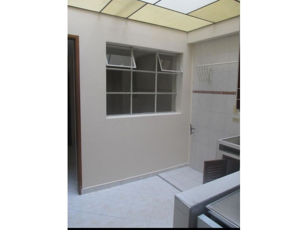 Casa de 6 alcobas en venta en Galerías, Bogotá, 225 m² · foto 15 de 20
