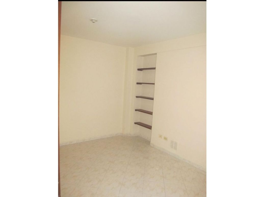 Casa de 6 alcobas en venta en Galerías, Bogotá, 225 m² · foto 17 de 20