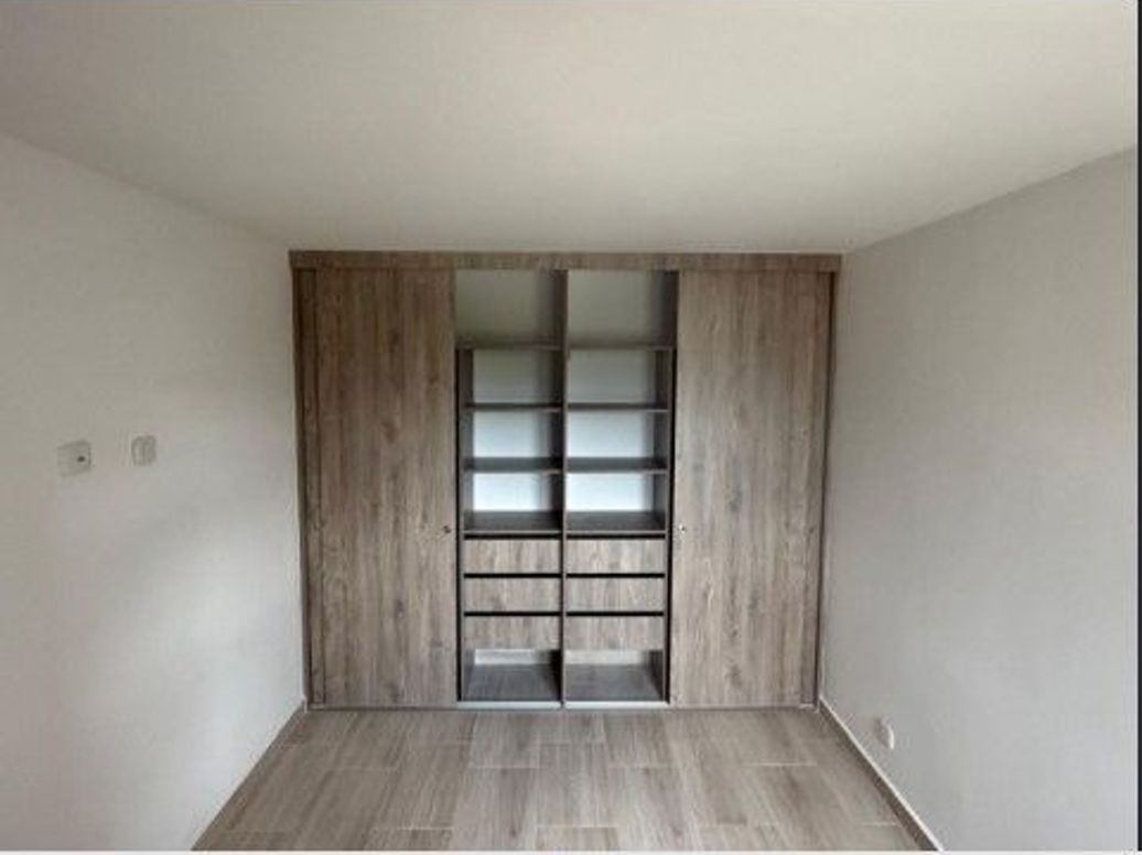 Apartamento en venta en Casa Blanca, Bogotá · foto 2 de 10