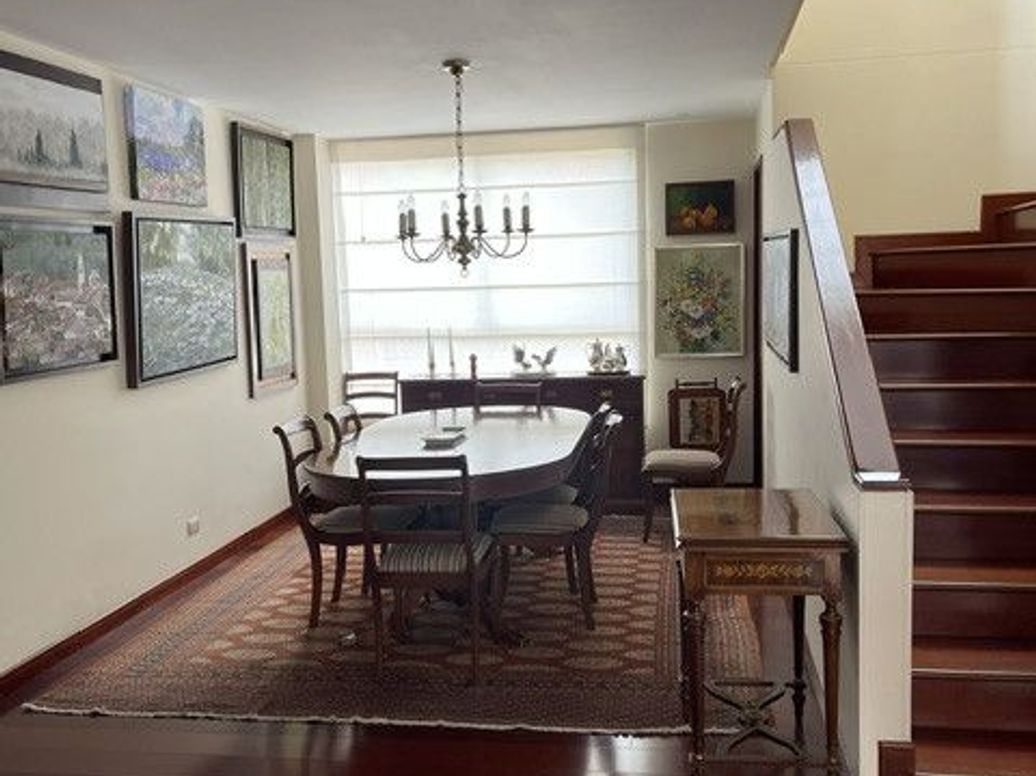 Apartamento de 3 alcobas en venta en Los Alpes, Bogotá, 228 m² · foto 8 de 20