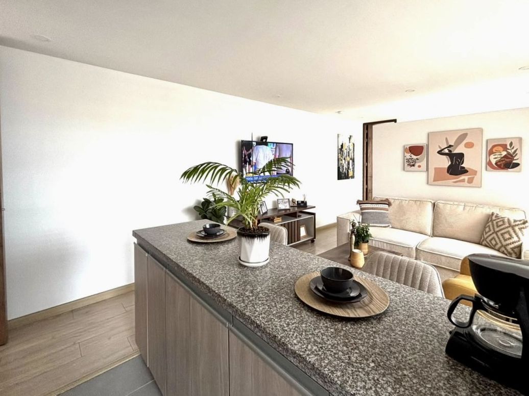 Apartamento de 1 alcoba en venta en Mazurén, Bogotá, 57 m² · foto 3 de 11