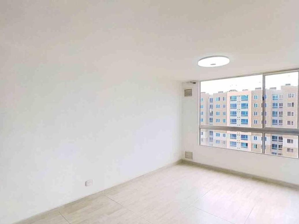 Apartamento de 2 alcobas en venta en Puente Grande, Bogotá, 42 m² · foto 3 de 20