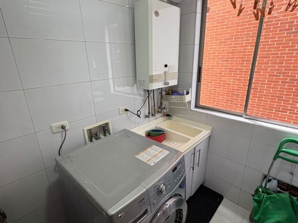 Apartamento de 3 alcobas en venta en Balcones Del Salitre, Bogotá, 106 m² · foto 8 de 20