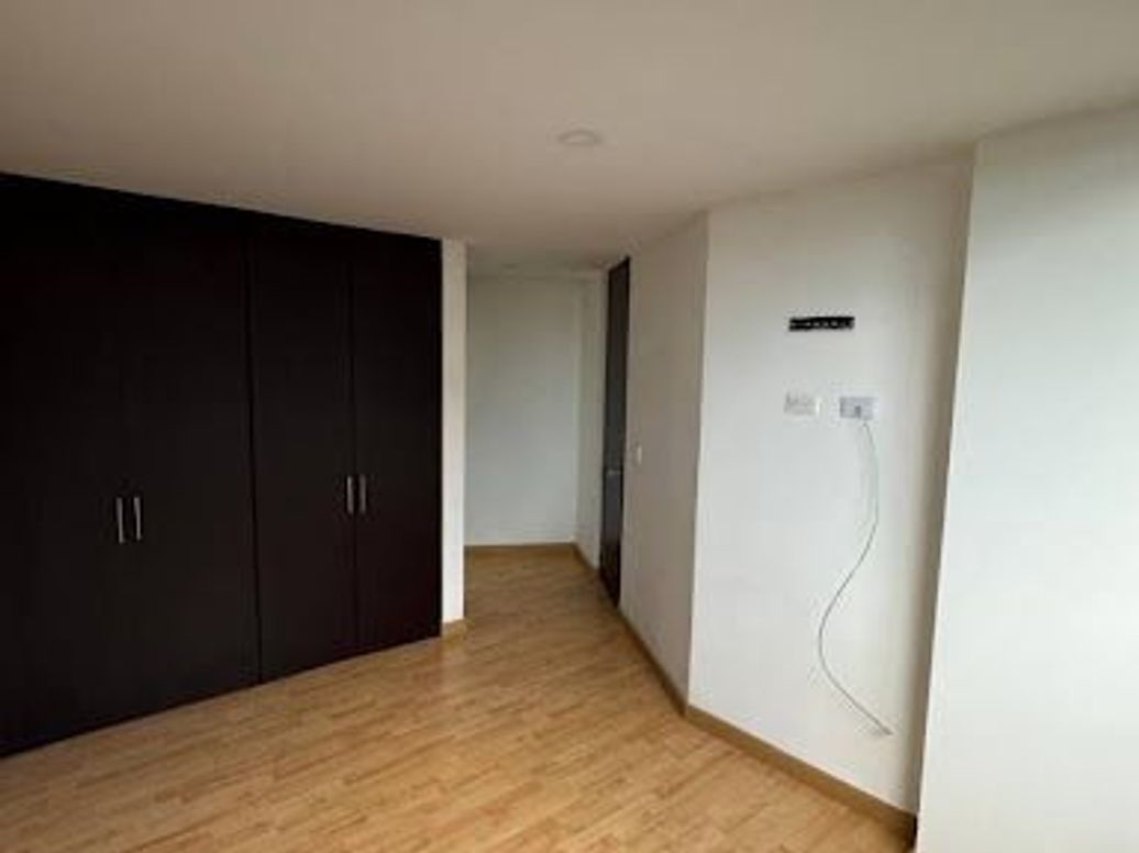 Apartamento de 2 alcobas en venta en El Pencil Barrio El Salitre, Bogotá, 53 m² · foto 11 de 20