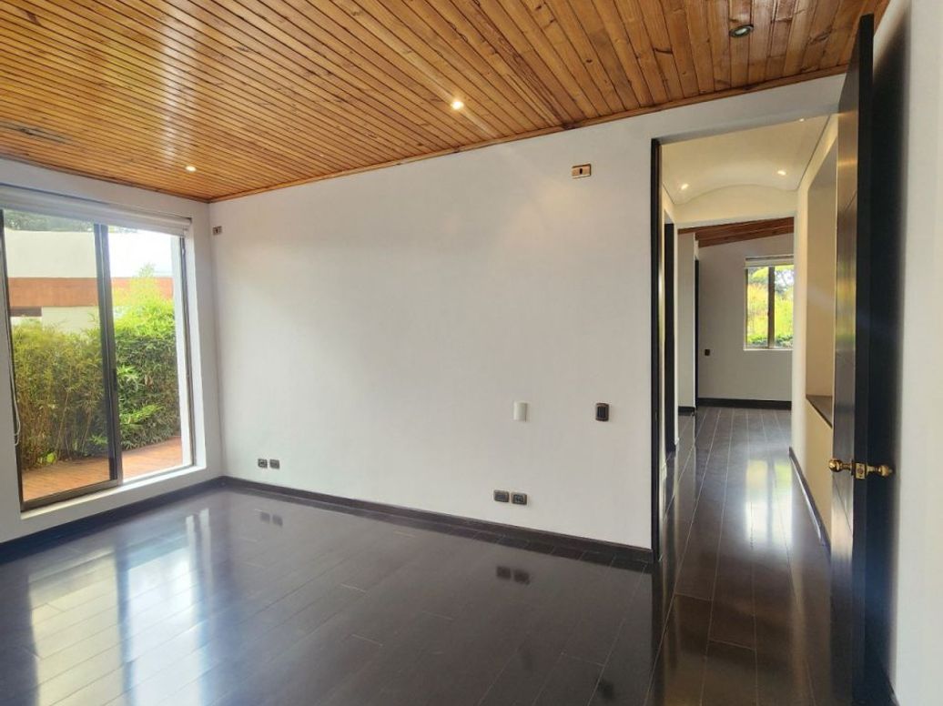 Casa de 3 alcobas en venta en Viveros, Bogotá, 346 m² · foto 12 de 20