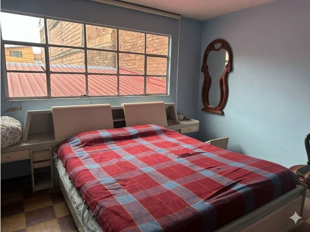 Casa de 5 alcobas en venta en Tunjuelito, Bogotá, 350 m² · foto 12 de 19