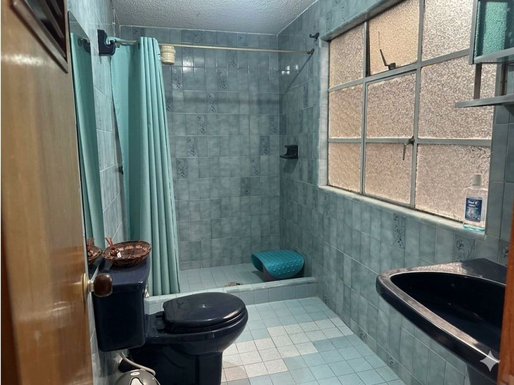 Casa de 5 alcobas en venta en Tunjuelito, Bogotá, 350 m² · foto 11 de 19