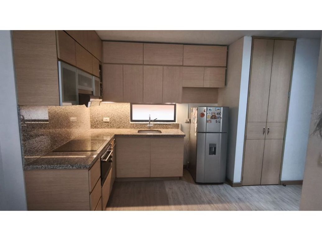 Apartamento de 1 alcoba en venta en Chapinero Alto, Bogotá, 61 m² · foto 4 de 17