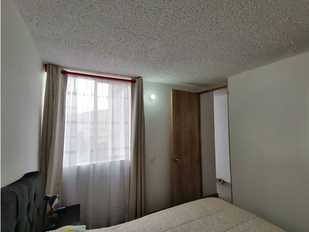 Apartamento de 2 alcobas en venta en Ismael Perdomo, Bogotá, 39 m² · foto 9 de 20