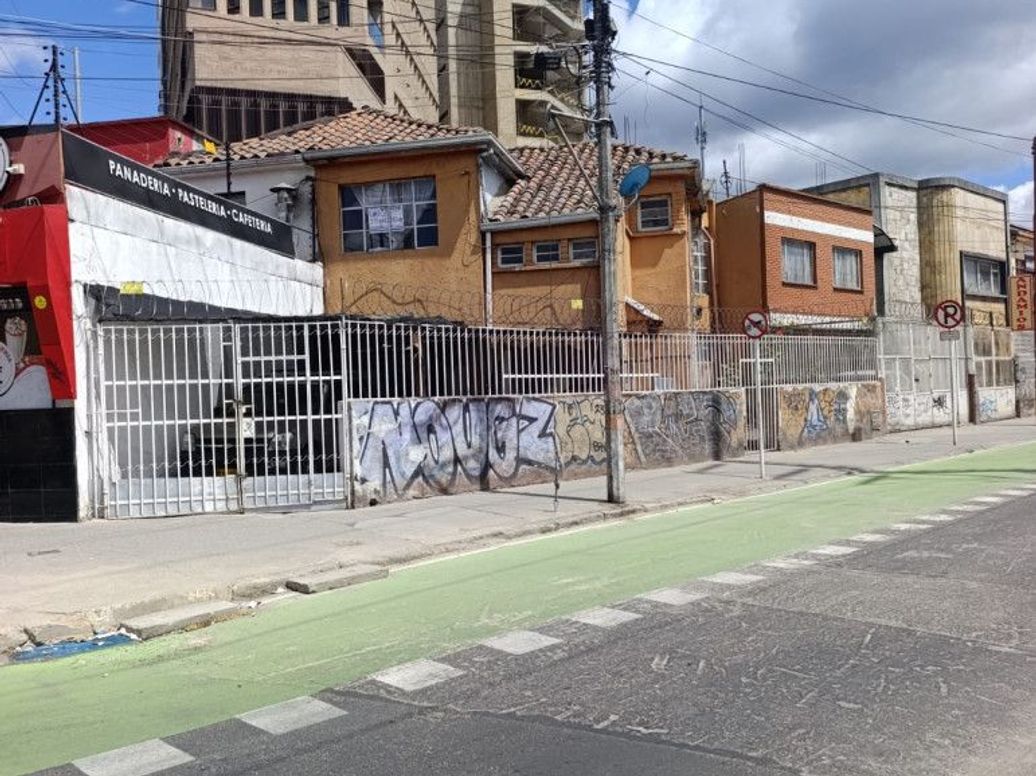 Casa de 4 alcobas en venta en La Esperanza, Bogotá, 155 m² · foto 2 de 17