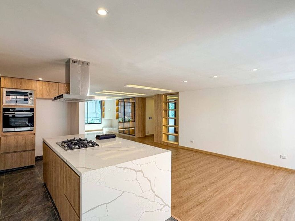 Apartamento de 3 alcobas en arriendo en Chico, Bogotá, 190 m² · foto 7 de 20